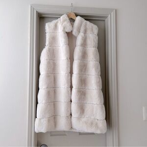 Cream Faux Fur Vest - Size M/L - NWOT